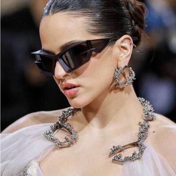 Givenchy Black Giv Cut 3D Sunglasses - Picture 8 of 8